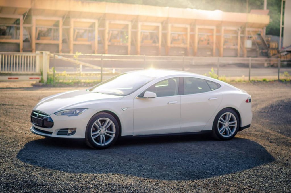 Tesla Model S P85D
