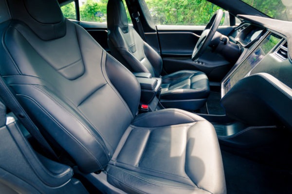 Tesla Model S P85D Fahrersitz Beifahrersitz Next Generation Sitze Ledersitze Leder Ausstattung Greenspeed emobility Aachen Deutschland NRW Euregio Autohändler Gebrauchtwagen kaufen