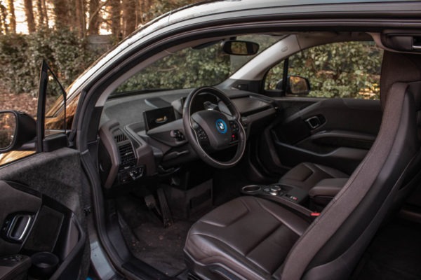BMW i3 94 Ah Baujahr 2017 2. Generation Sitze Cockpit Fahrersitz Beifahrersitz Gebrauchtwagen gebraucht kaufen Aachen Greenspeed Elektromobilität Kleinwagen