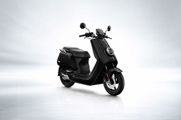 Elektroroller NIU N1S Schwarz Elektromobilität Greenspeed Aachen