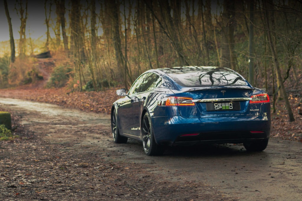 Tesla Model S Performance