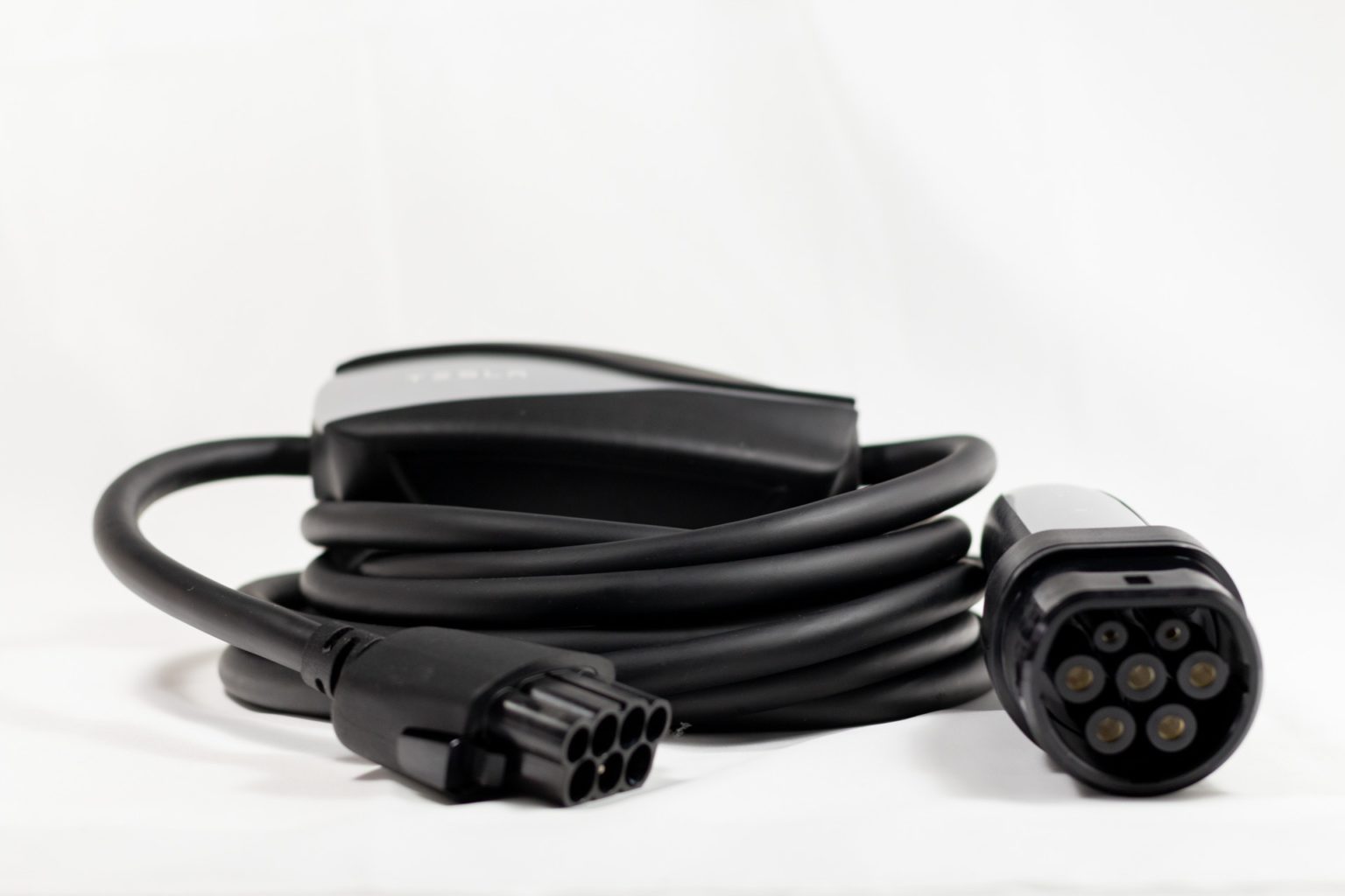 Tesla Mobile Connector (UMC) und Adapter bei Greenspeed kaufen!