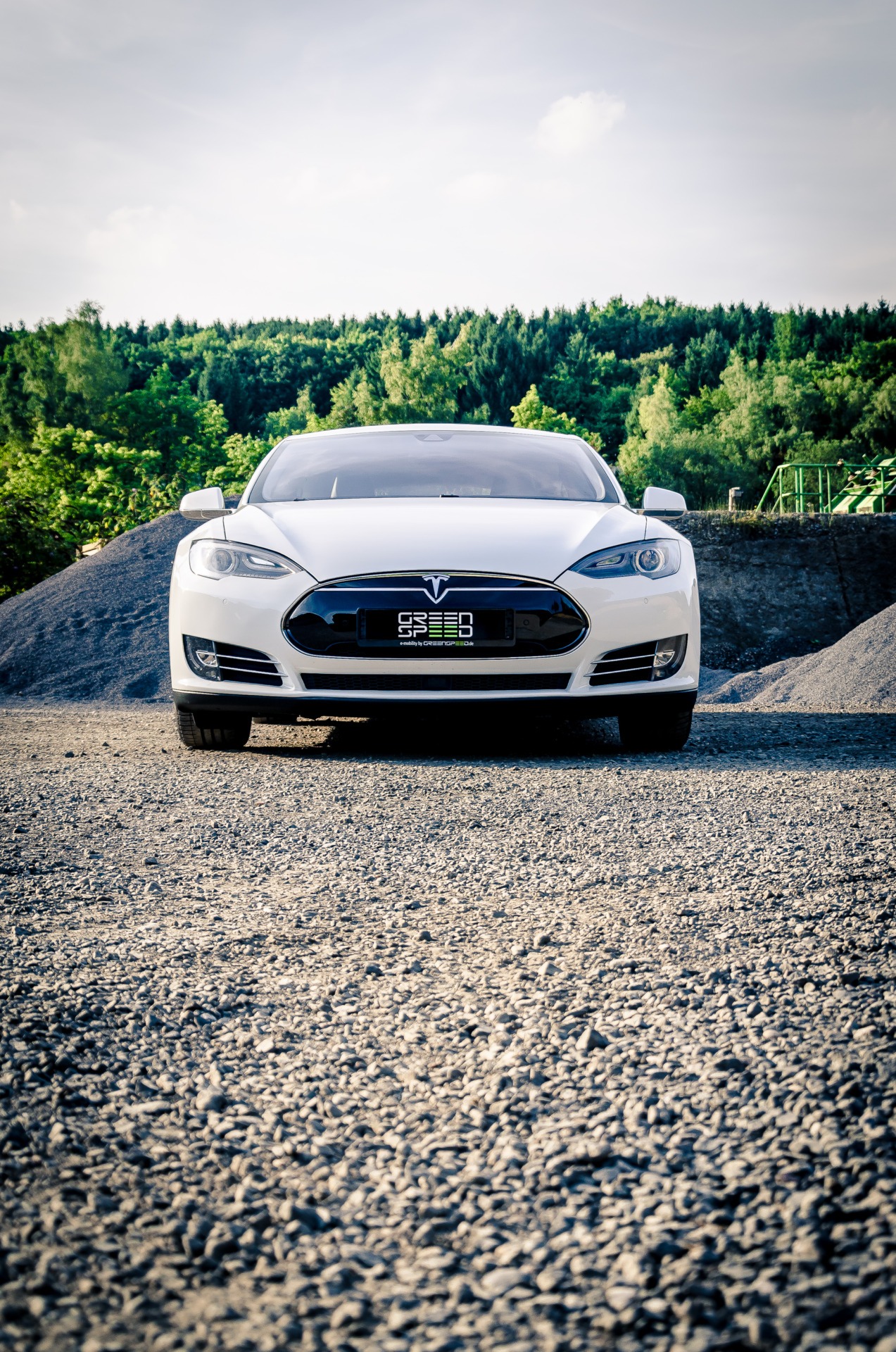 Tesla Model S85D – lifelong Supercharging!